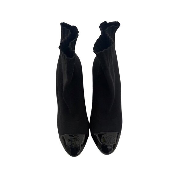 Chanel black knit fabric and patent tip ankle boots size 37.5 C - Picture 1 of 9